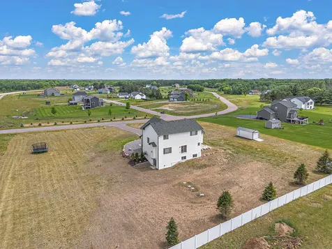 20044 Killdeer Street NW Oak Grove MN 55011