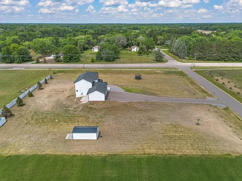 20044 Killdeer Street NW Oak Grove MN 55011