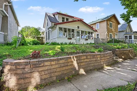 1411 Knox Avenue N Minneapolis MN 55411