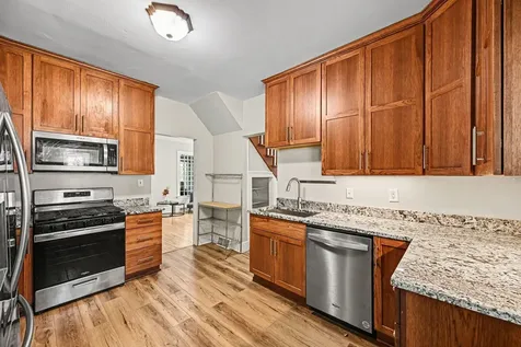 1411 Knox Avenue N Minneapolis MN 55411
