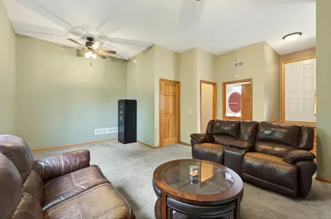 1129 Woodland Drive Howard Lake MN 55349