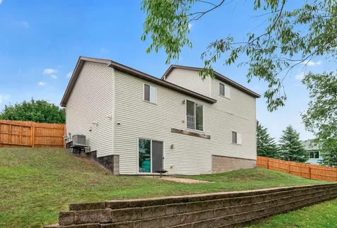 1129 Woodland Drive Howard Lake MN 55349