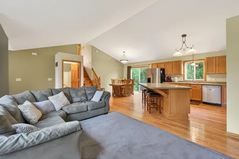 1129 Woodland Drive Howard Lake MN 55349
