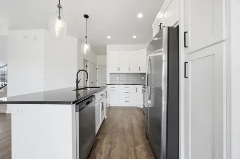 5555 Lori Lane W West Fargo ND 58078