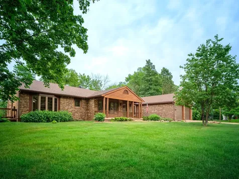 1404 Woodland Drive SW Rochester MN 55902
