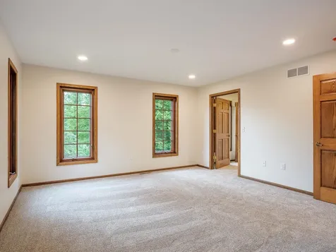 1404 Woodland Drive SW Rochester MN 55902
