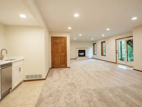1404 Woodland Drive SW Rochester MN 55902