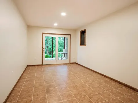 1404 Woodland Drive SW Rochester MN 55902