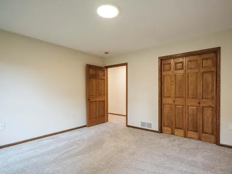 1404 Woodland Drive SW Rochester MN 55902