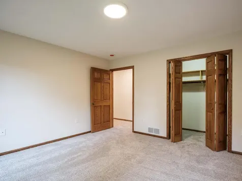 1404 Woodland Drive SW Rochester MN 55902