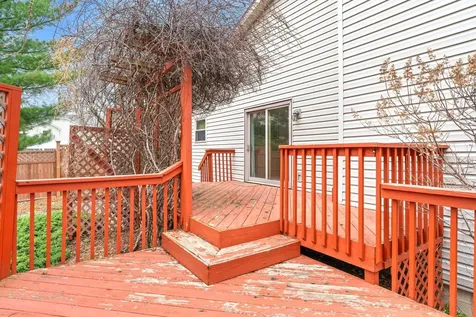2581 Henslow Avenue N Oakdale MN 55128