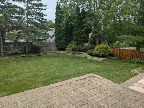 2581 Henslow Avenue N Oakdale MN 55128