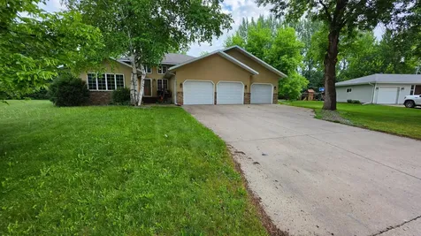 725 Westgate Circle Hawley MN 56549