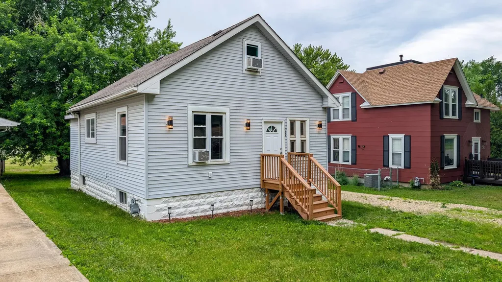 624 E Hawthorne Street Albert Lea MN 56007