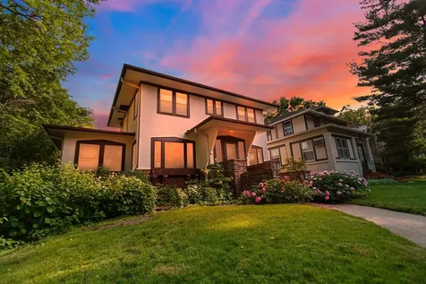2122 Carroll Avenue Saint Paul MN 55104