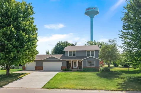 224 Minnesota Avenue S Vermillion MN 55085