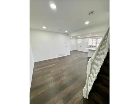 10920 Oak Knoll Terrace N Hopkins MN 55305