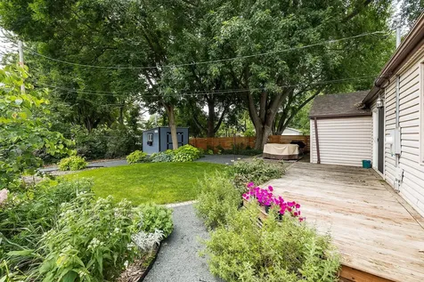 1266 Draper Avenue Roseville MN 55113