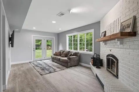 7941 Girard Court N Brooklyn Park MN 55444
