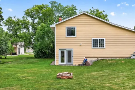 7941 Girard Court N Brooklyn Park MN 55444
