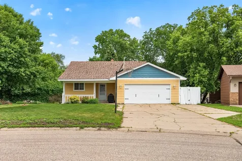 7941 Girard Court N Brooklyn Park MN 55444