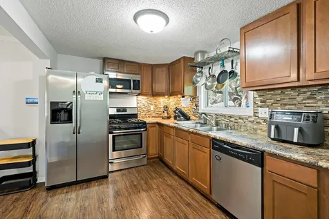 5740 Dupont Avenue N Brooklyn Center MN 55430