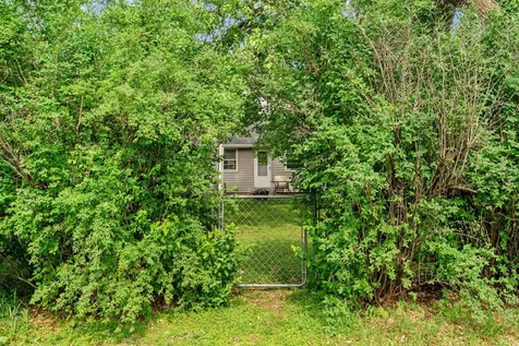 8528 Columbus Avenue S Bloomington MN 55420