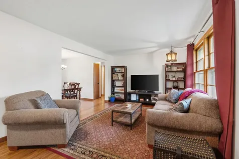 8528 Columbus Avenue S Bloomington MN 55420