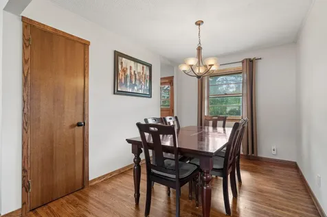 8528 Columbus Avenue S Bloomington MN 55420
