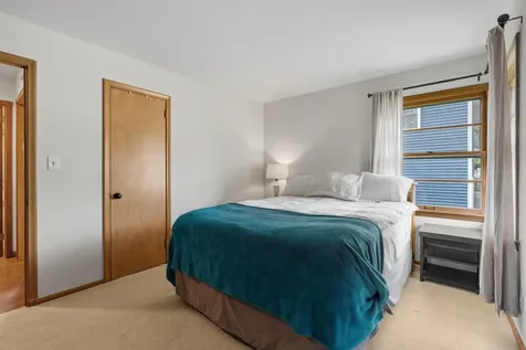 8528 Columbus Avenue S Bloomington MN 55420