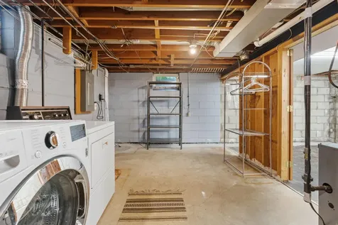 8528 Columbus Avenue S Bloomington MN 55420