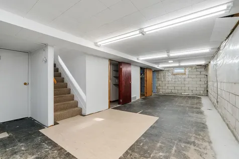 8528 Columbus Avenue S Bloomington MN 55420