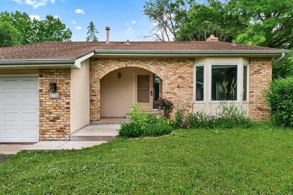 4750 Orleans Lane N Plymouth MN 55442