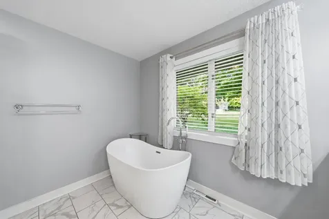 1831 Koehnen Circle Excelsior MN 55331