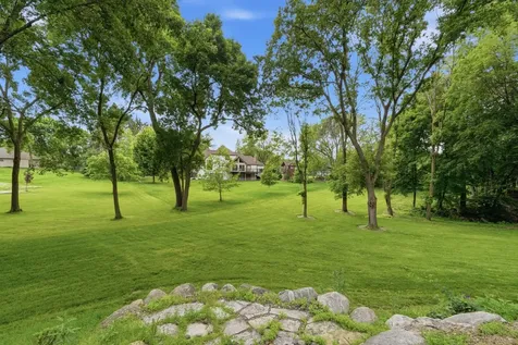 1831 Koehnen Circle Excelsior MN 55331