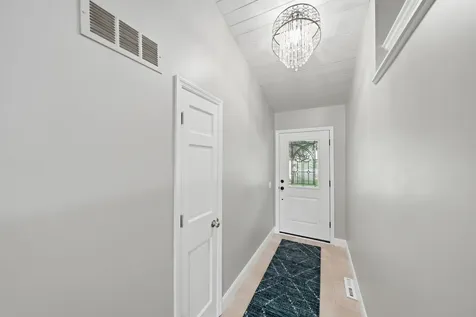 1831 Koehnen Circle Excelsior MN 55331