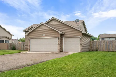 609 Bluebird Street Mora MN 55051