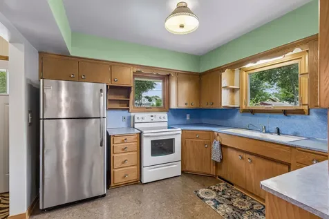 375 Jessamine Avenue W Saint Paul MN 55117