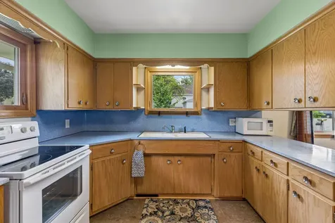 375 Jessamine Avenue W Saint Paul MN 55117