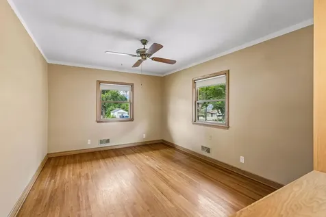 375 Jessamine Avenue W Saint Paul MN 55117