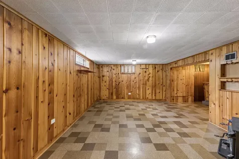 375 Jessamine Avenue W Saint Paul MN 55117