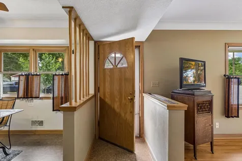 375 Jessamine Avenue W Saint Paul MN 55117