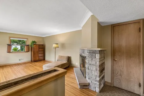 375 Jessamine Avenue W Saint Paul MN 55117