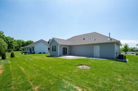 216 Dancing Waters Circle Mankato MN 56001