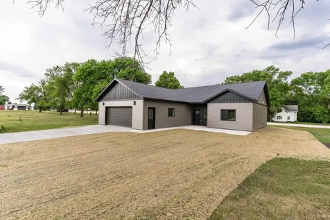 313 1st Street NE Rothsay MN 56579