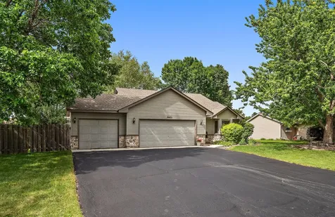 10452 61st Street NE Albertville MN 55301