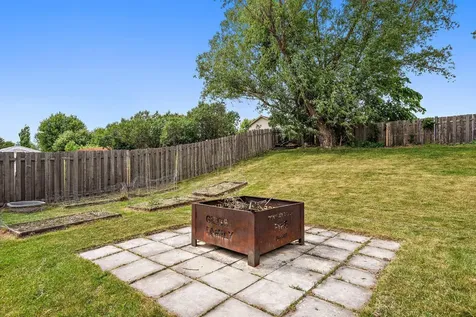 10452 61st Street NE Albertville MN 55301