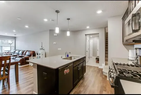 4784 Equine Trail Woodbury MN 55129
