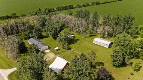 70525 State Highway 56 Hayfield MN 55940