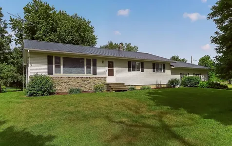 70525 State Highway 56 Hayfield MN 55940